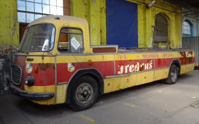 autobus Fredruś