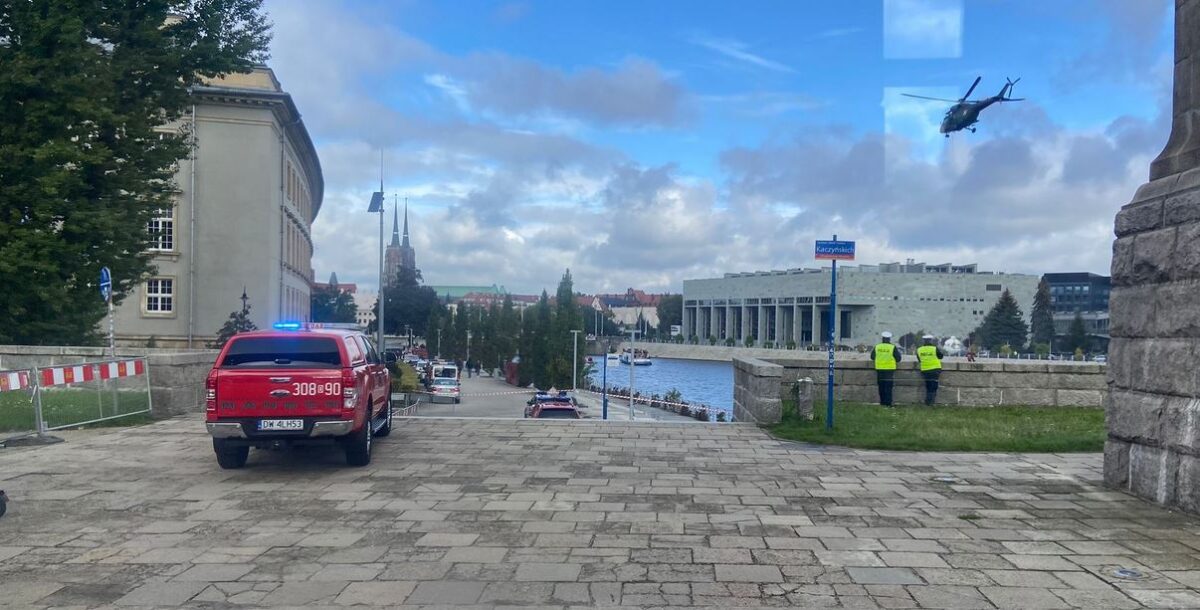 Ćwiczenia straży pożarnej w centrum Wrocławia/ fot. Redakcja